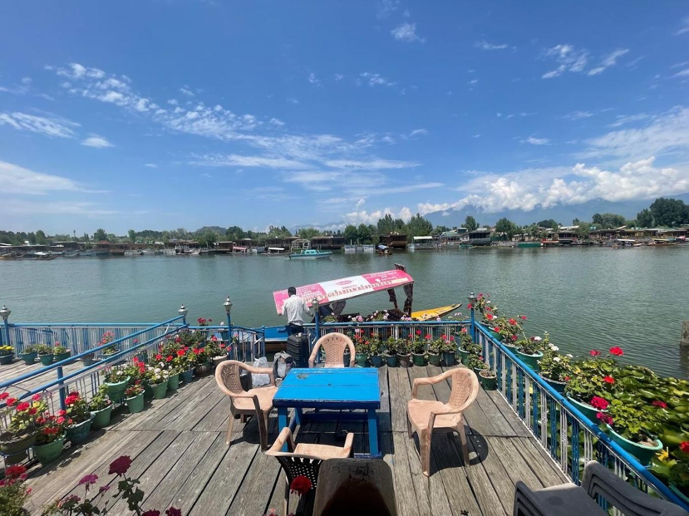 Srīnagar Mossess Group Of Houseboats酒店 外观 照片
