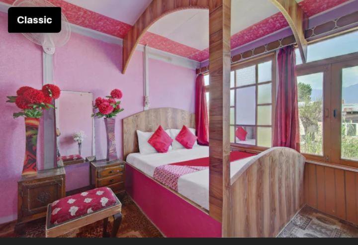 Srīnagar Mossess Group Of Houseboats酒店 外观 照片